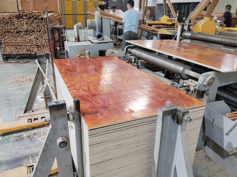 廣西建筑模板：從傳統(tǒng)到現(xiàn)代的蛻變